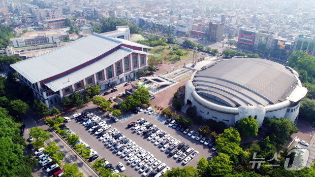 전주시실공단 본사가 위치한 전주화산체육관.(전주시설공단 제공)/뉴스1