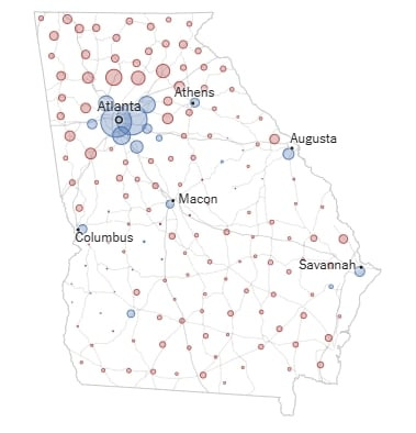 경합주 중 하나인 조지아의 득표 현황. 애틀란타 등 도시는 주로 해리스(파란색)를 뽑았지만, 도시 밖 지역은 트럼프(빨간색)를 택했다. 원 지름이 큰 만큼 특표율도 크다는 의미다. /NYT