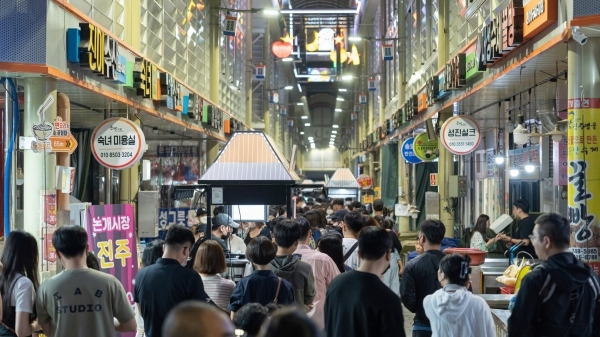 진주 논개시장 전경 [사진 = 진주시]