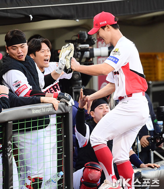 곽도규는 한국시리즈에서도 맹위를 떨쳤다. 사진=김영구 기자