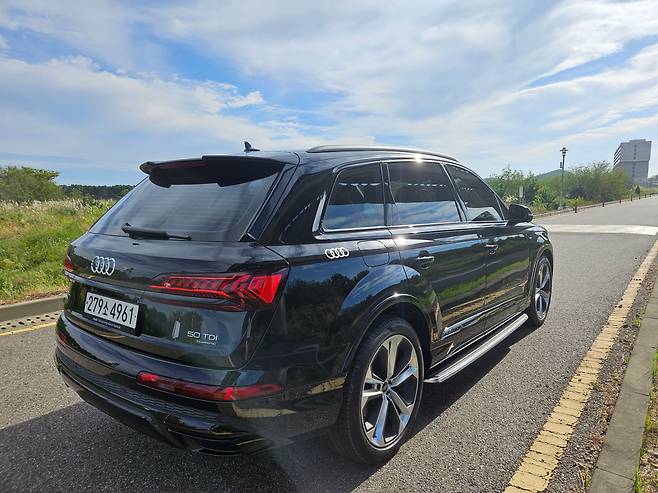 아우디 Q7 50 TDI. /권유정 기자