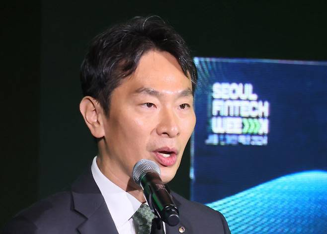 이복현 금융감독원장이 행사에서 발언하고 있는 모습. (사진=연합뉴스)