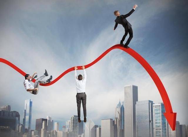 코스피가 박스권 흐름을 보이고 있는 가운데 테마주 수급 쏠림이 심화되며 시장경보 조치가 잇따르고 있다. (자료사진) ⓒ게티이미지뱅크