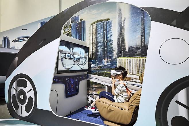 국립부산과학관에서는 유아, 초등 1~2학년, 초등 3학년~중등으로 나눠 연령별 개인 교육 프로그램을 진행한다. 국립부산과학관 제공