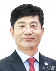 경윤호 신임 정무특별보좌관(부산시청 제공)