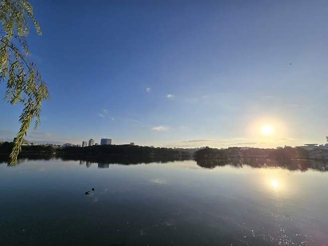 7fed8272b48369f451ef81e643857473d075505e54f4bc3bcfbdf27f0f385f92