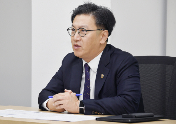 김범석 기획재정부 1차관이 13일 관계부처 합동 일자리전담반 태스크포스(TF) 회의에서 발언하고 있다. 기재부 제공