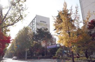 강동구 길동 삼익파크맨숀 [네이버페이부동산 갈무리]