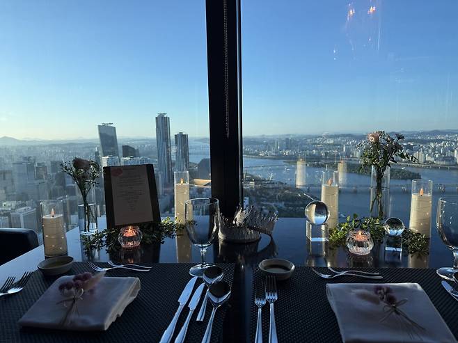 KakaoTalk_20241115_085036408_01.jpg 63빌딩 워킹온더클라우드 후기