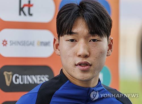 홍명보호의 차세대 2선 자원 경쟁이 치열하다. 한국 축구 미래를 짊어질 자원들이 홍명보 감독 눈에 들기 위해 무한경쟁 체제에 돌입했다.&nbsp;양민혁, 이현주부터 엄지성, 배준호, 정우영, 홍현석 등 기존 자원들이 향후 대표팀 주축이 되기 위한 경쟁에 들어갔다. 연합뉴스