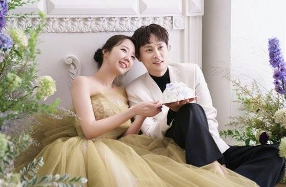 민경훈-신기은 예비 부부 청첩장 캡처