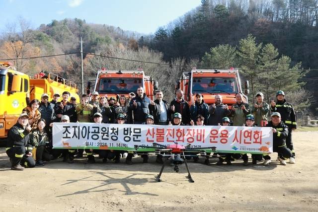 ▲ [조지아 공화국 공원청 대표단 오대산국립공원 방문, 선진 공원관리 기술 교류] 조지아 공화국 공원청 대표단이 지난 13, 14일 오대산국립공원을 방문, 공원 시설 탐방과 불교문화를 체험하고 선진 공원관리 기술을 벤치마킹하는 등 교류활동을 가졌다. 오대산사무소 제공.