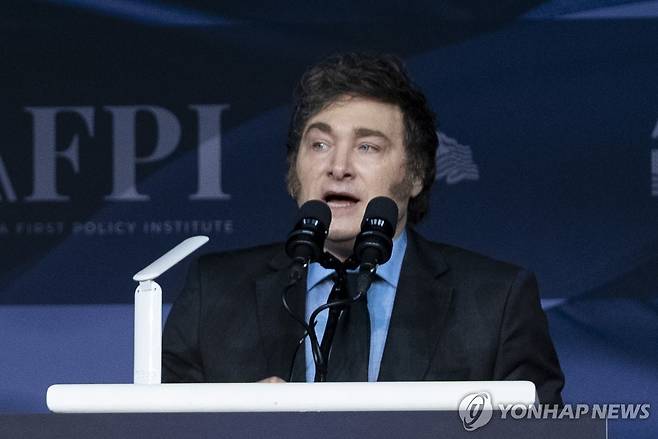 연설하는 하비에르 밀레이 아르헨티나 대통령 [AP=연합뉴스 자료사진. 재판매 및 DB 금지]