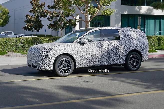 현대차 '아이오닉 9' 테스트카 (출처 : KindelMedia)