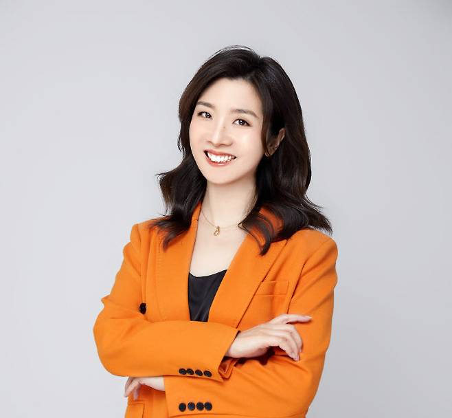 캐롤린 저우(Carolin Zhou) 가트너 시니어 디렉터 애널리스트