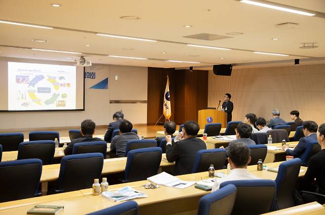 한국가스공사는 '2024년 부품 국산화 기술개발 협력사 상생협의회'를 개최했다. 가스공사 제공