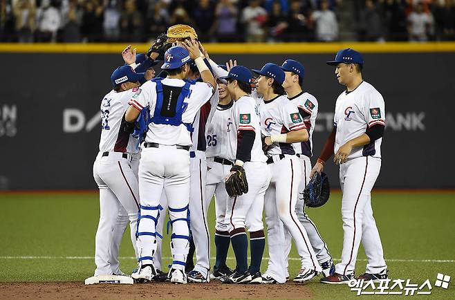 대만 야구 국가대표팀이 18일 쿠바와의 2024 WBSC 프리미어12 조별리그 B조 최종전을 2-0 완승으로 장식하고 슈퍼 라운드에 진출했다. 사진 엑스포츠뉴스 DB