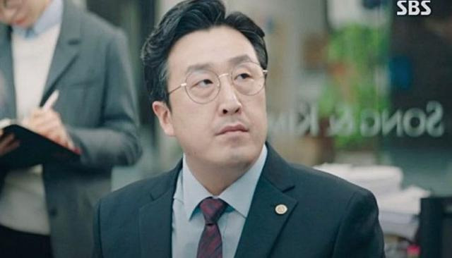 현봉식이 변호사 역을 맡았던 드라마 '하이에나'. SBS 제공