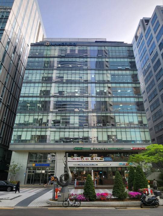 서울 여의도 NH농협캐피탈빌딩 전경 [코람코자산운용 제공]