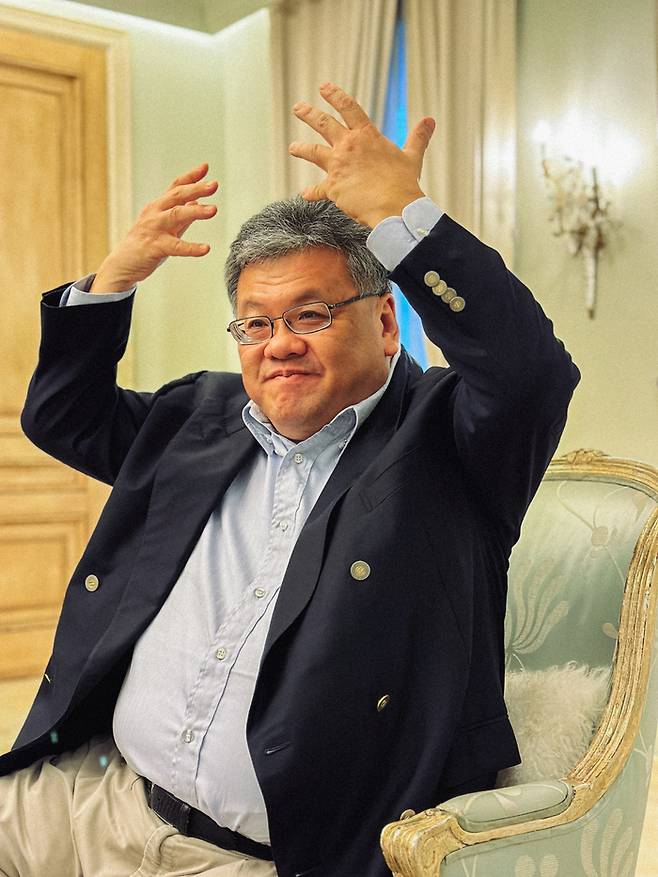 인터뷰 하고 있는 다토 마크 여(Dato‘ Mark Yeoh)는 YTL 호텔 전무이사(The Executive Director of YTL Hotels) / 사진=권효정 기자