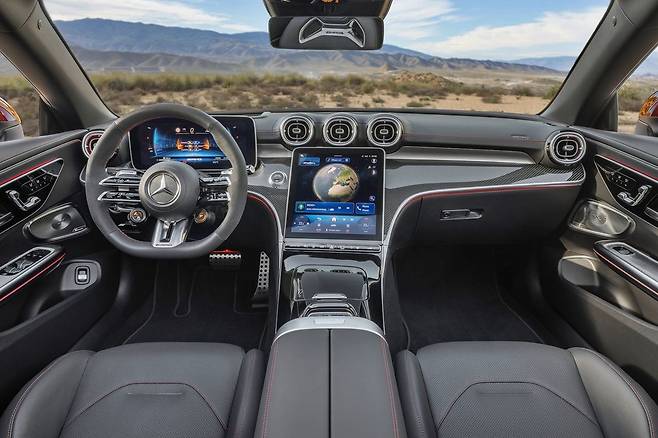 AMG CLE 53 4MATIC 플러스 카브리올레 실내