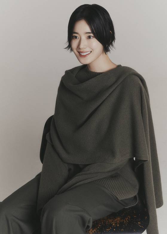 정은채, 프로젝트 호수 제공