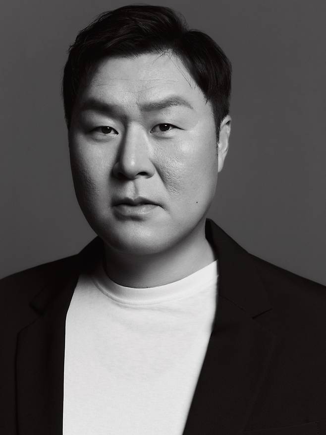 MBC 드라마 ‘이토록 친밀한 배신자’에서 오정환 역을 연기한 배우 윤경호. 사진 눈컴퍼니