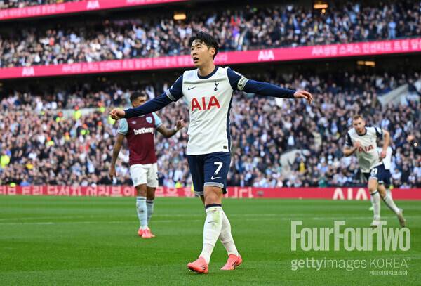 사진=게티이미지.&nbsp;손흥민이 맨체스터 시티전에서도 컨디션이 여전히 좋지 않았다는 주장이 제기됐다. 최근 손흥민의 재계약 여부가 불투명해지면서 몸 상태 우려까지 나오는 점이 그다지 긍정적이지&nbsp;않은 것으로 보인다.