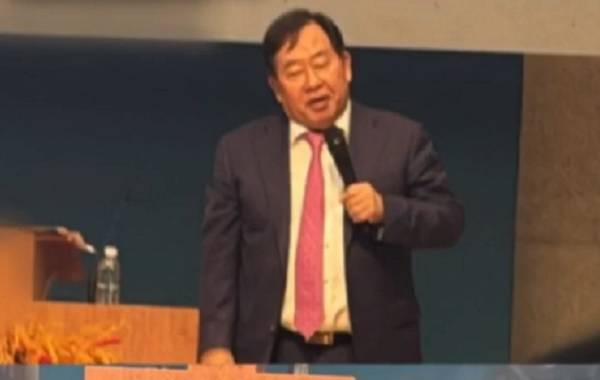 고등학생 대상 강연 나선 메가스터디그룹 손주은 회장. 온라인 커뮤니티 캡처