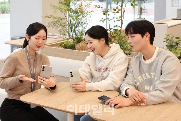 삼성전자가 29일 합리적인 가격의 실속형 스마트폰 ‘갤럭시 A16 LTE(Galaxy A16 LTE)’를 국내에 출시한다(사진=삼성전자)