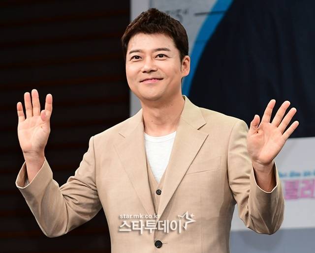 전현무. 사진|스타투데이DB