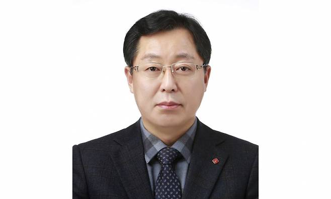 롯데는 28일 이영준 부사장이 사장으로 승진해 화학군 총괄대표를 맡는다고 밝혔다. /사진=롯데케미칼