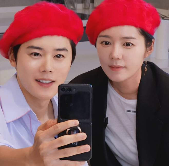 ▲ 김동준(왼쪽), 한가인. 출처| 김동준 SNS