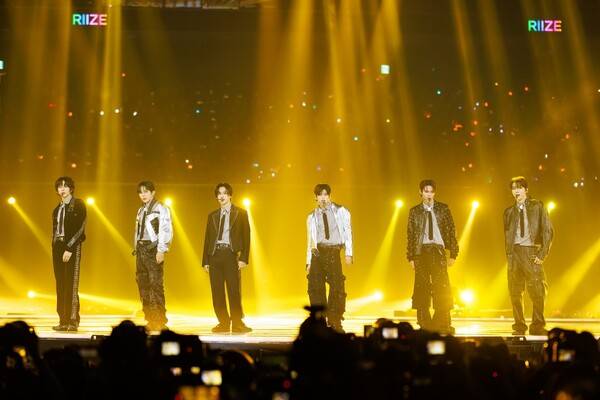 'MMA 2024' 라이즈의 무대공연 모습. 사진=카카오엔터테인먼트