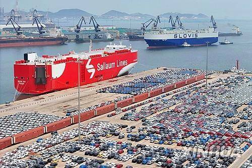 중국 산둥성의 한 무역항 [신화 연합뉴스 자료사진]