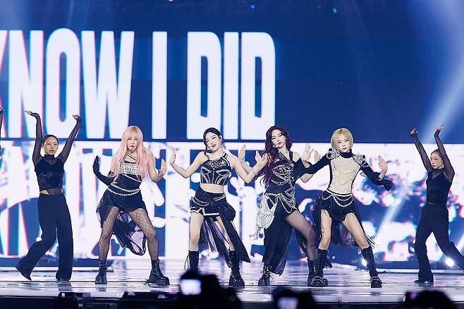 퍼포먼스 펼치는 에스파 [멜론 제공. 재판매 및 DB 금지]