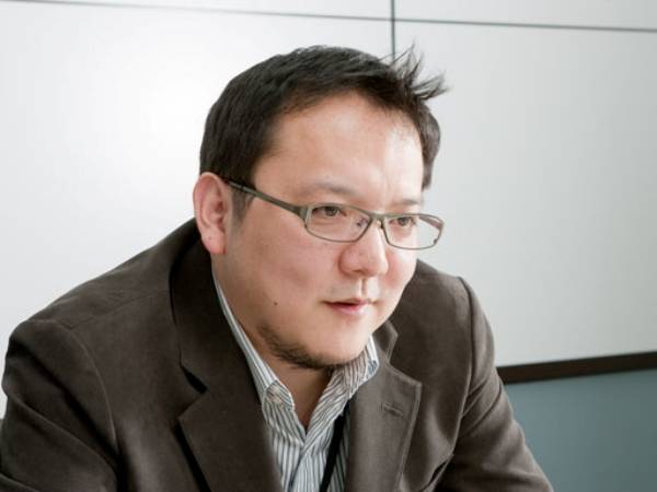 - 미야자키 히데타카 프롬소프트웨어 대표