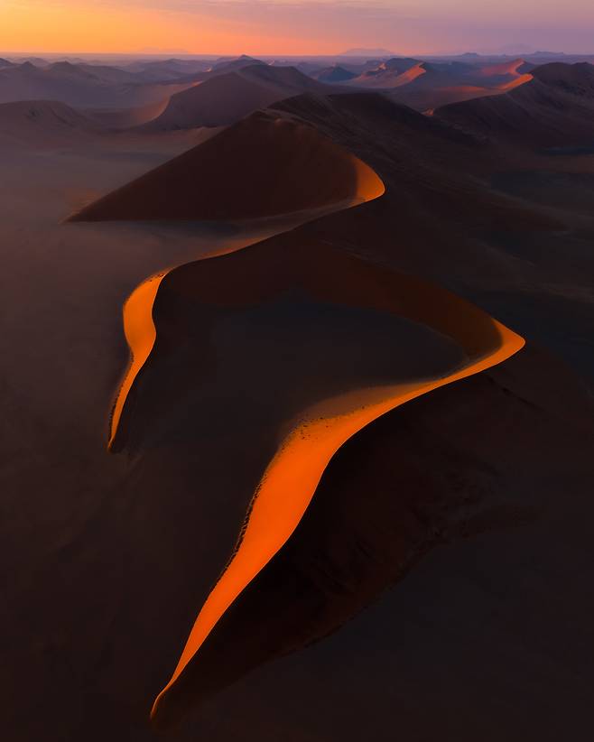 최후의 모래언덕(The final dune) /벤야민 바라캇/2024 International Landscape Photographer of the Year