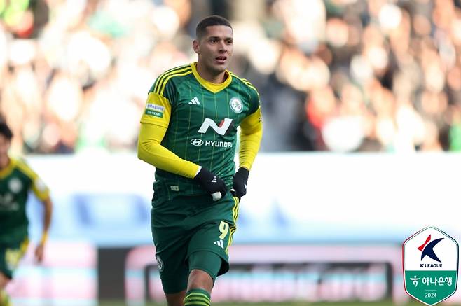 8일 이랜드와 승강 2차전서 동점골을 넣은 티아고. 한국프로축구연맹