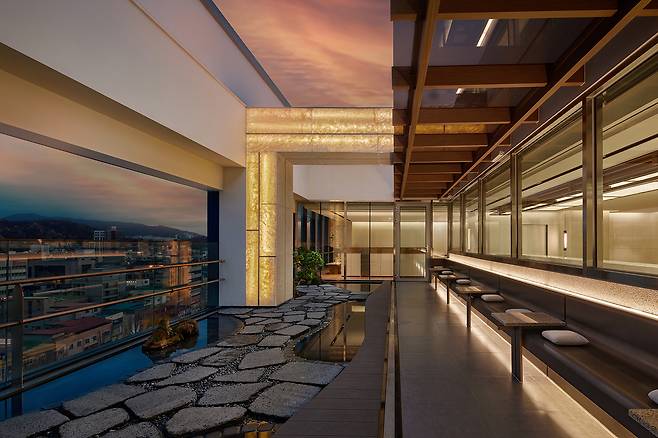 Rooftop lounge at Shilla Stay Jeonju in Jeonju, North Jeolla, slated to open on Dec. 10. [SHILLA STAY]