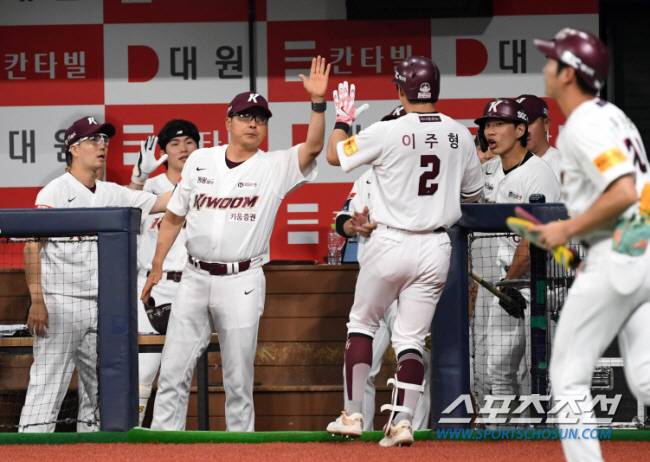 스포츠조선DB