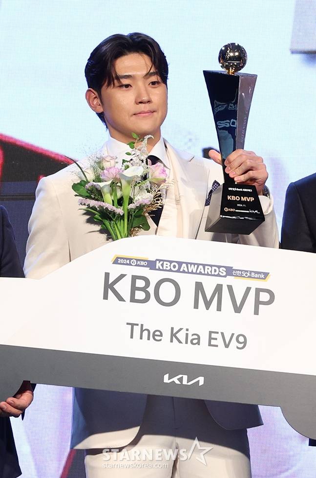 정규시즌 MVP를 수상한 KIA 김도영. /사진=김진경 대기자