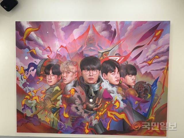 한해동 작가의 T1 대형 헌정 작화.