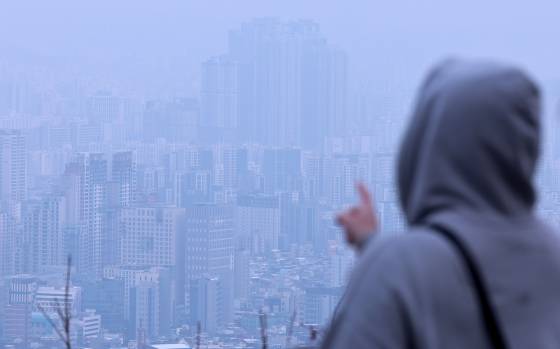 대출 규제로 주택 매수심리가 얼어붙고 있다. 사진은 서울의 한 아파트 단지. [뉴스1]