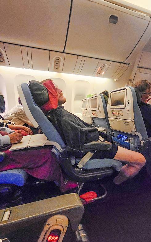 야간 항공기의 이코노미석 [사진/성연재 기자]