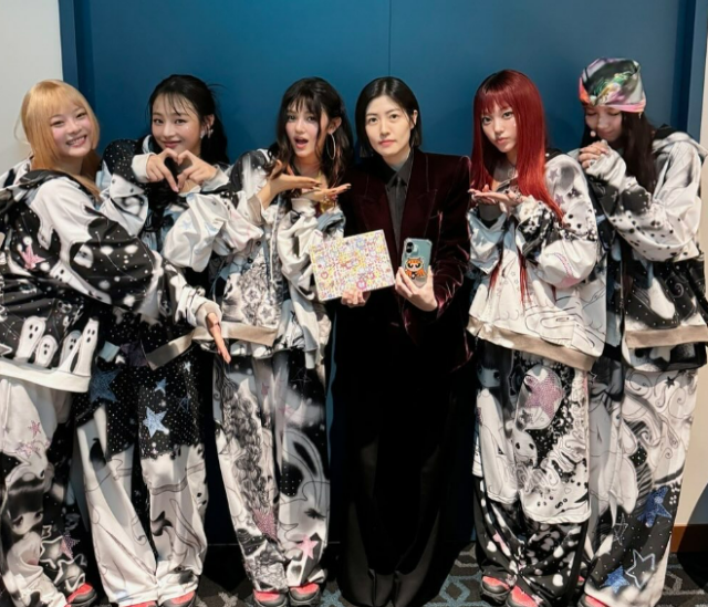 그룹 뉴진스와 배우 심은경 / 심은경 인스타그램