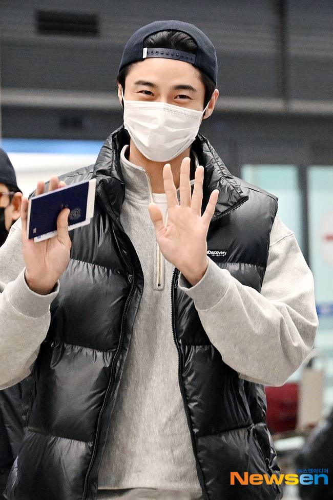 변우석