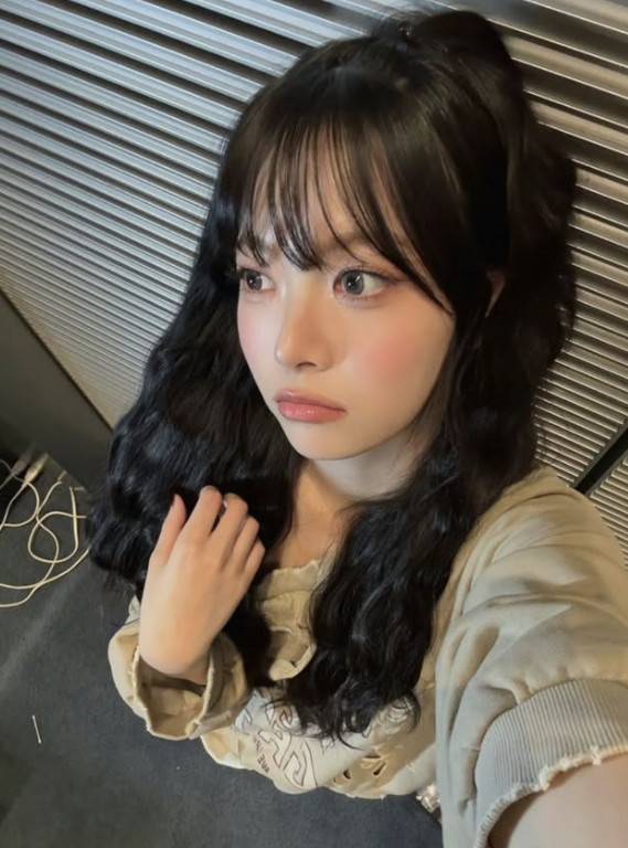 홍은채 소셜 계정 캡처