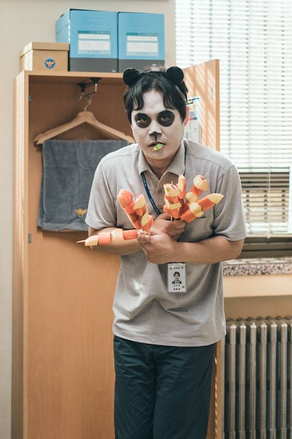 SBS 금토극 ‘열혈사제 2’ 한 장면. 사진 SBS