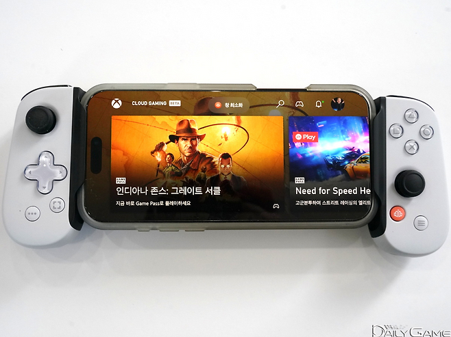 공식 앱을 통해 편리하게 추천 게임을 즐길 수 있다.